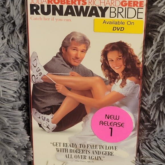 RUNAWAY BRIDE VHS Movie (1999) - Picture 6 of 7